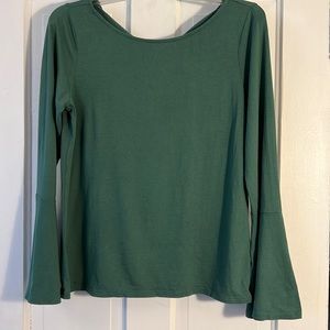 Banana Republic designer tee with long sleeves
